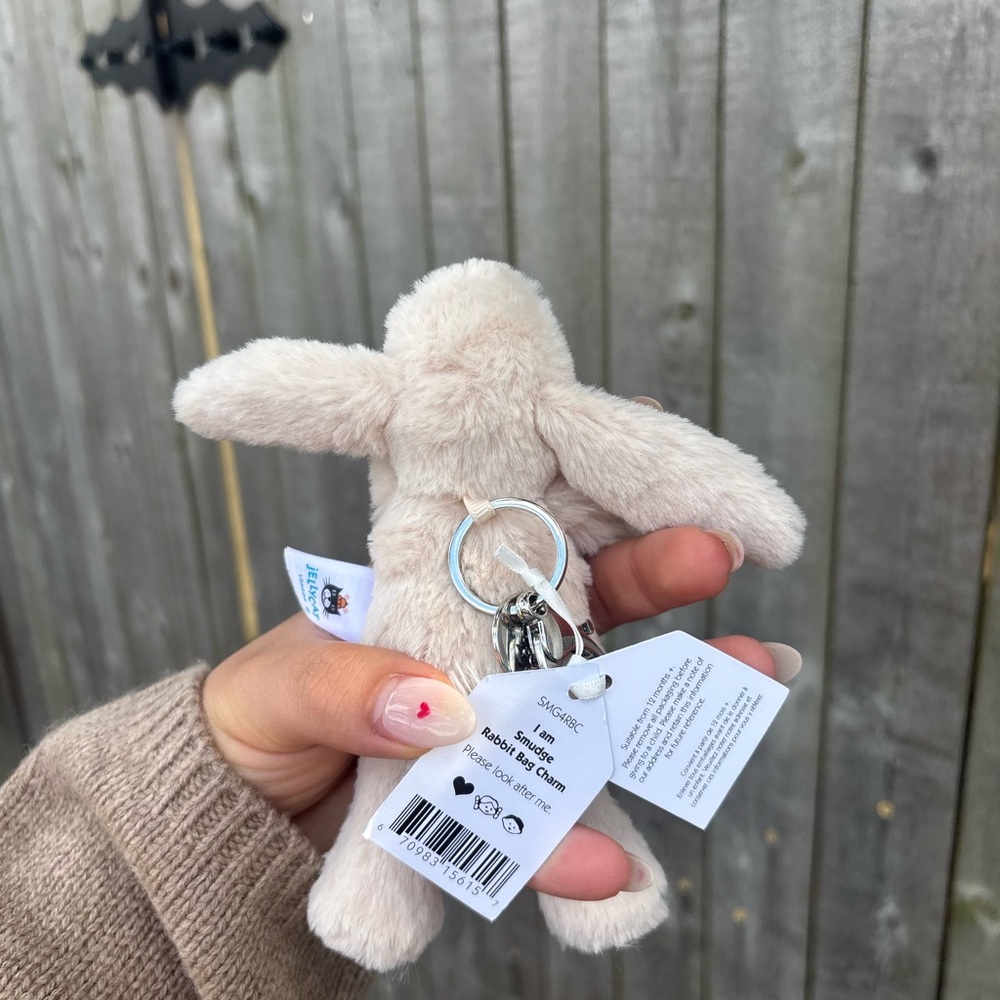 !NWT! Jellycat Smudge Rabbit Bag Charm - Picture 6 of 6